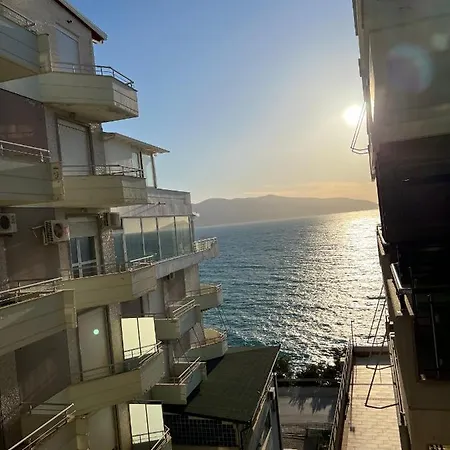 The Blue Horizon * Radhimë