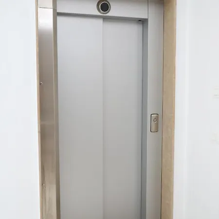 The Blue Horizon Ξενοδοχείο Radhimë