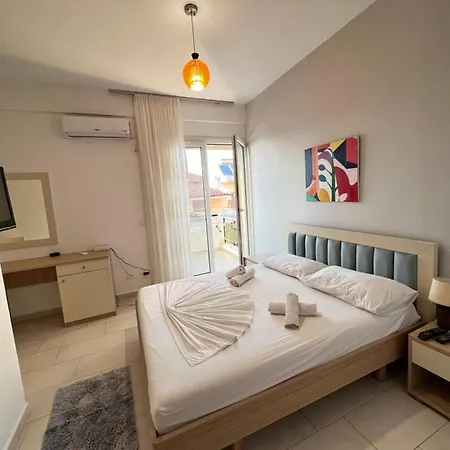 The Blue Horizon * Radhimë