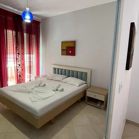 The Blue Horizon * Radhimë