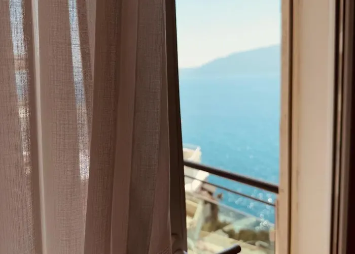 The Blue Horizon 酒店 Radhimë